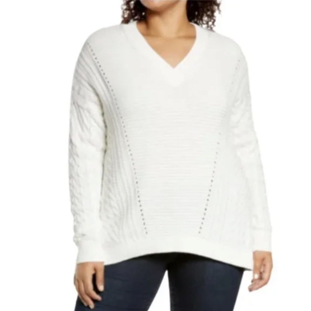 CaslonV-Neck Sweater